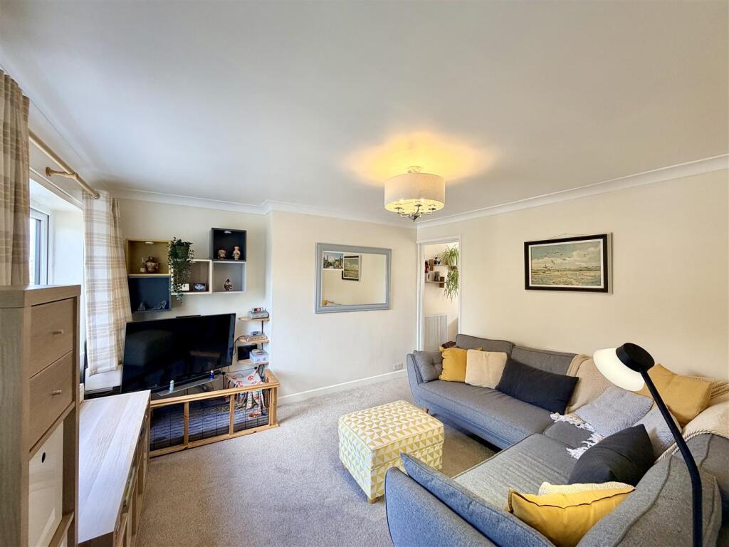 House in Plymouth - View 5