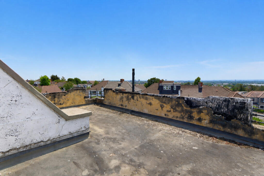 House in Romford - View 4