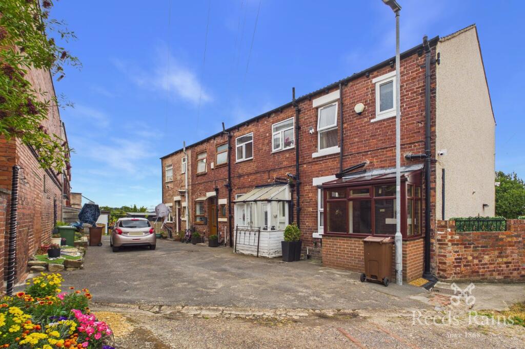 Main image of property: Bottom Boat Road, Stanley, Wakefield, West Yorkshire, WF3