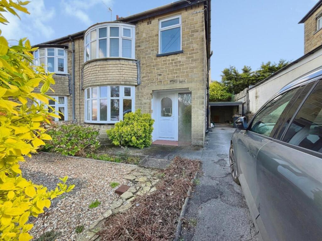 Main image of property: Staybrite Avenue, Bingley, West Yorkshire