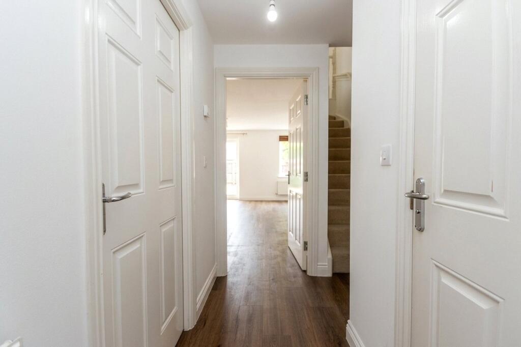 House in Bristol, Almondsbury - View 4
