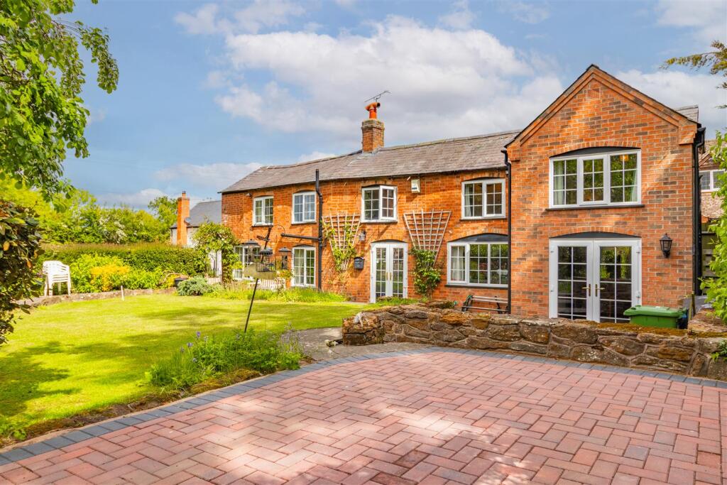 Main image of property: Keys Lane, Priors Marston, Southam