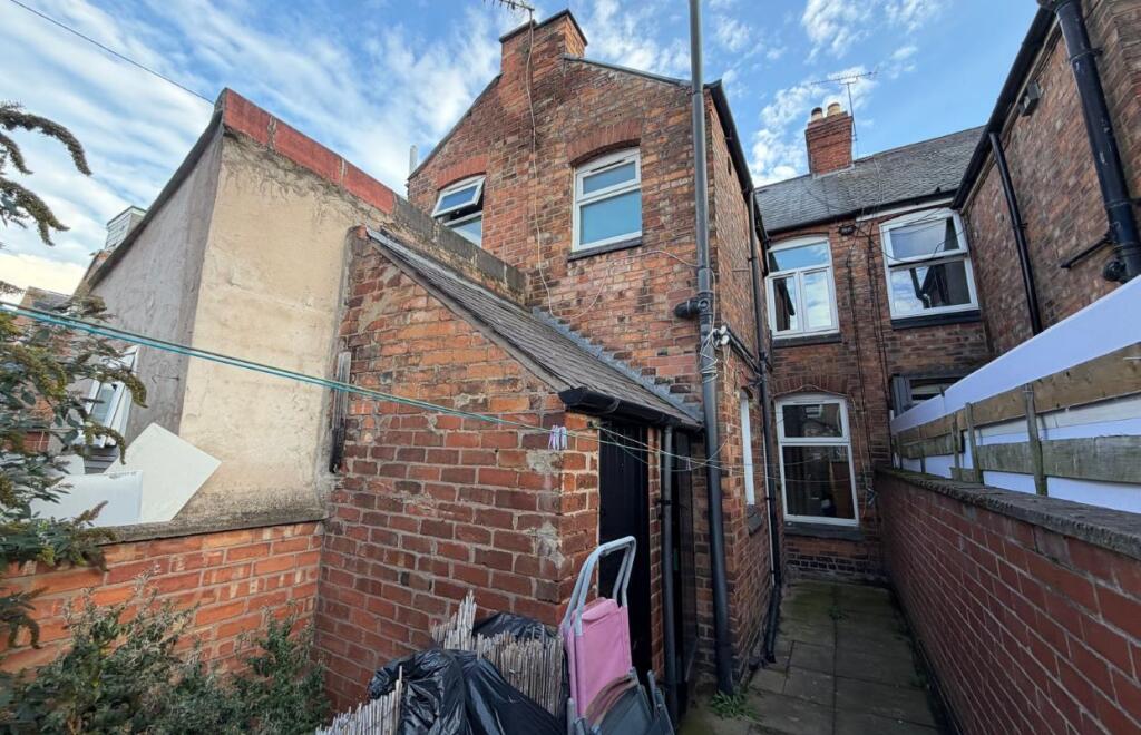 14 Mount Road, North Evington, Leicester, LE5 3DJ photo 4