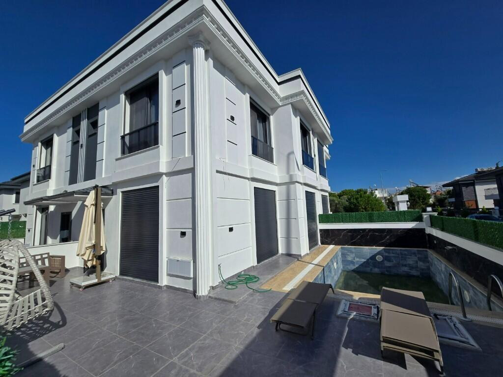 Main image of property: Altinkum, Didim, Aydin