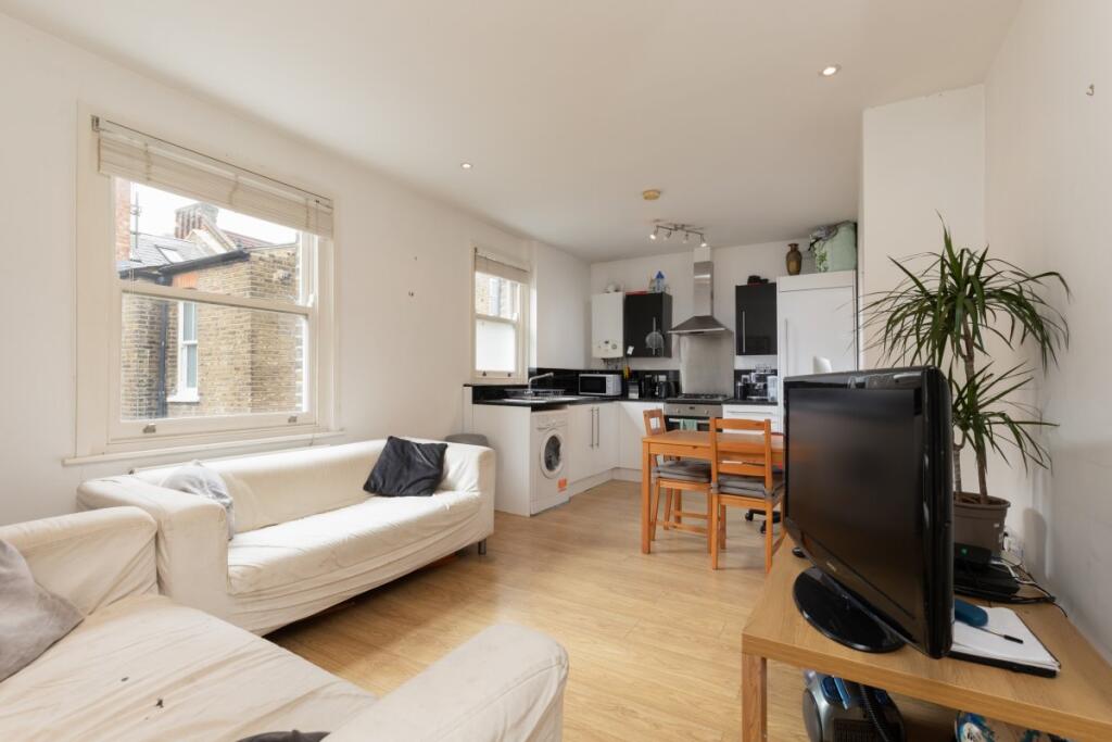 Main image of property: 429 Coldharbour Lane, Sw9