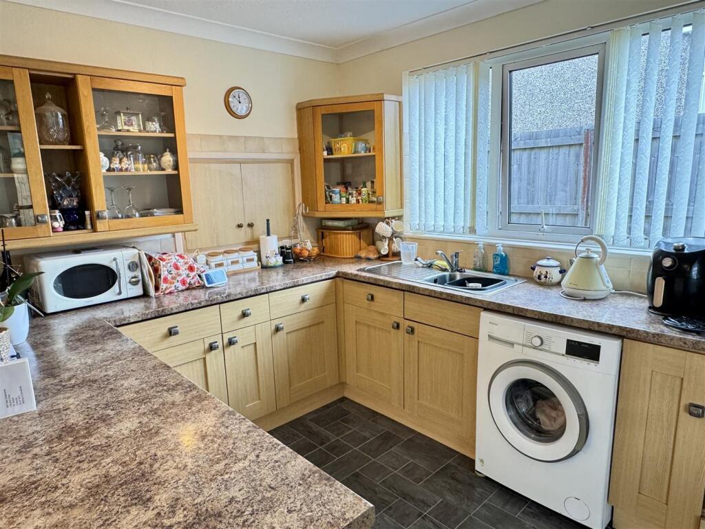 House in St Austell, Cornwall - View 5
