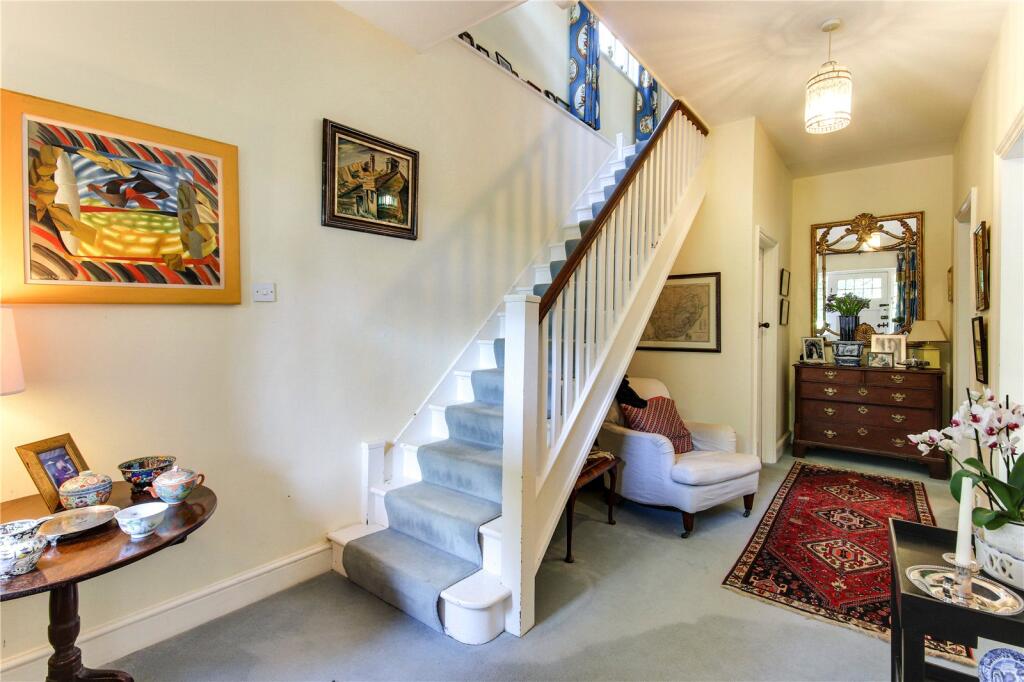 House in Tonbridge - View 4