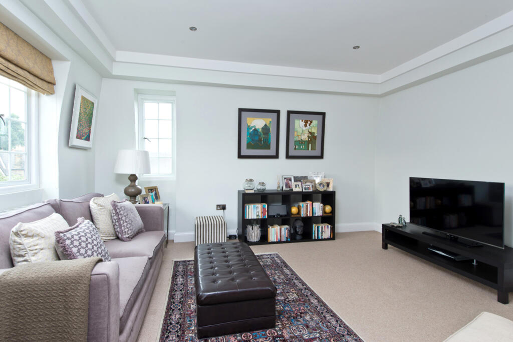 Apartment in London - View 5