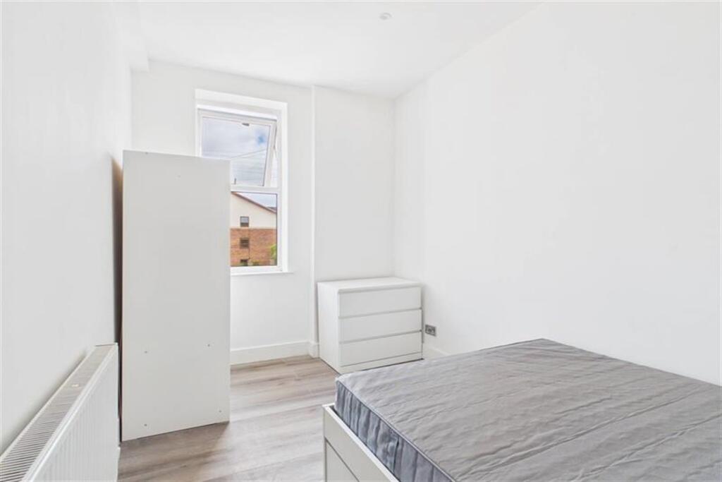 Main image of property: Room 2 - 7 Oban Terrace, Gateshead