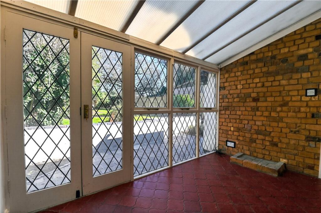 Additional image 3 of Gilson Road, Coleshill, Birmingham, Warwickshire, B46