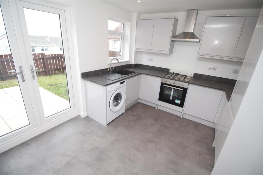 House in Paisley, Inverclyde - View 3