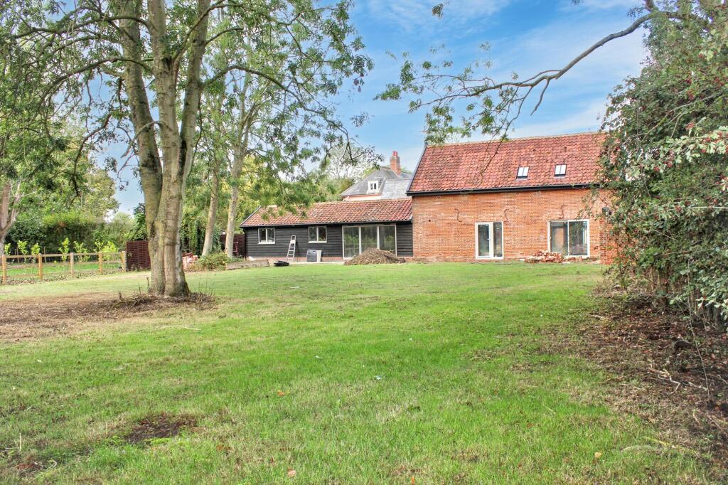 Main image of property: White House Farm Barns, Old Norwich Road, IP23