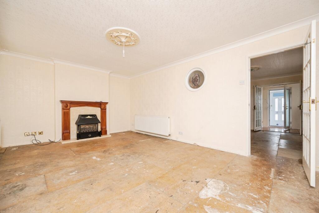 House in Dudley, West Midlands - View 4