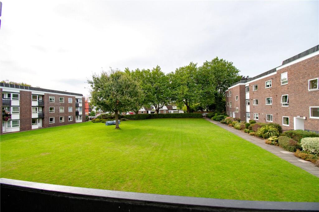 Apartment in Wirral, Poulton - View 4