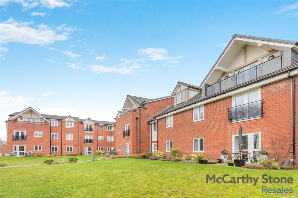 Main image of property: The Oaks, Cedar Avenue, Alsager, Stoke-on-Trent, Staffordshire, ST7 2TF