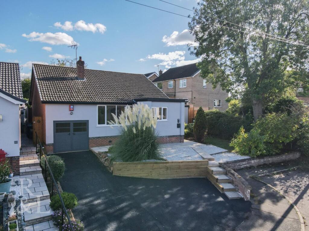 3-bed detached on Lowlands Drive, Keyworth, £330,000
