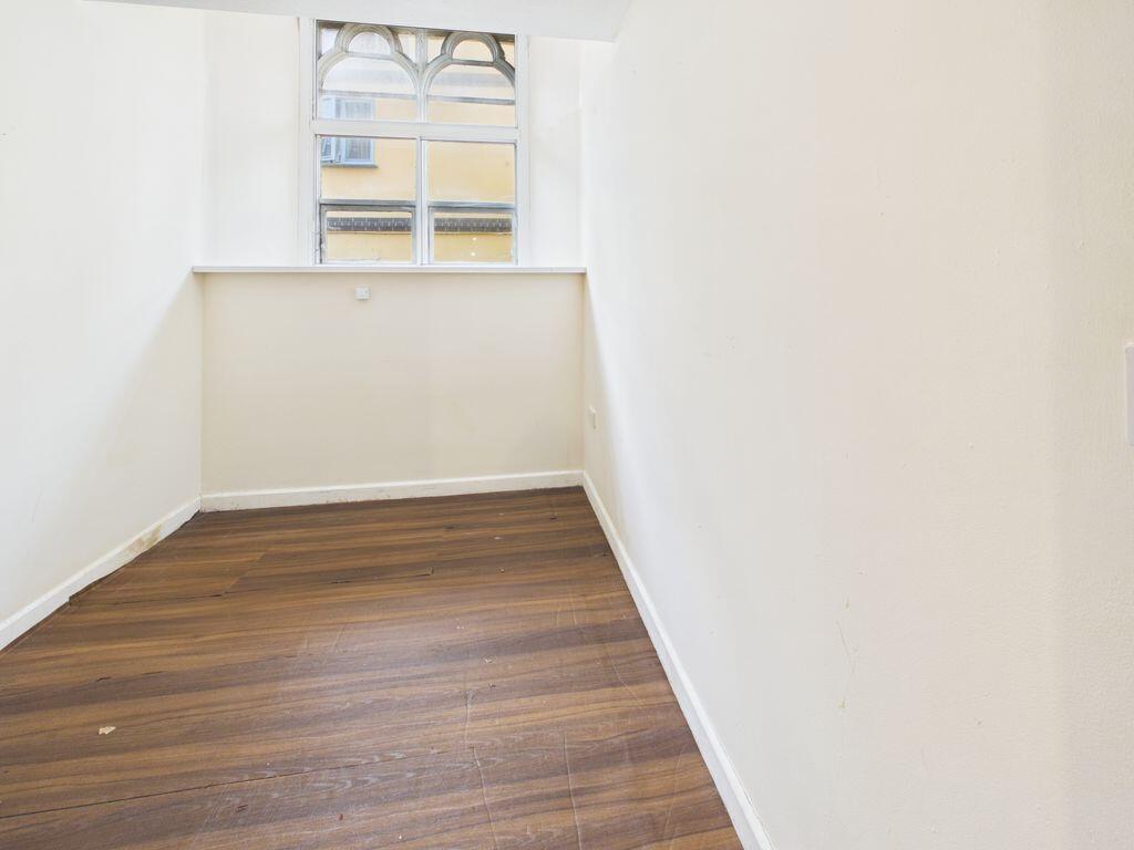 Apartment in Redruth, Cornwall - More