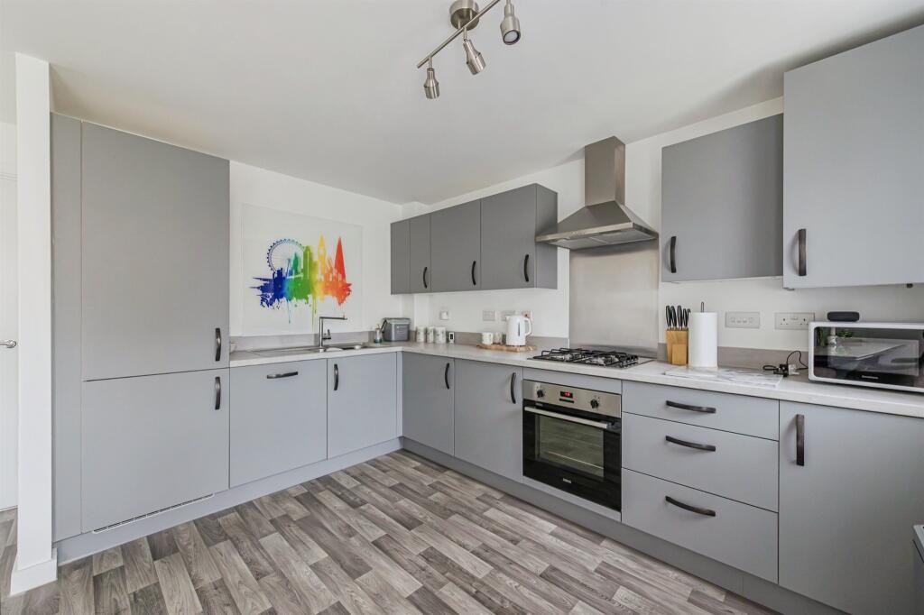 House in Birmingham, Sutton Coldfield - View 4