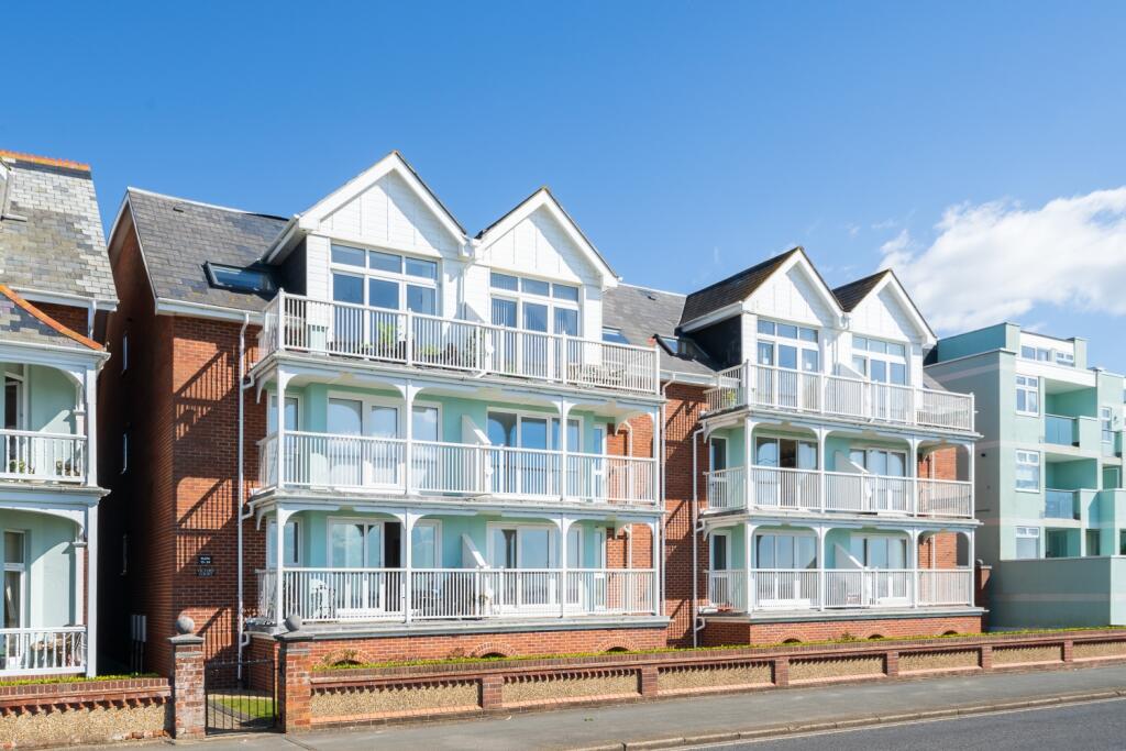 Main image of property: Victory Court, Marine Parade West, Lee-on-the-Solent, PO13