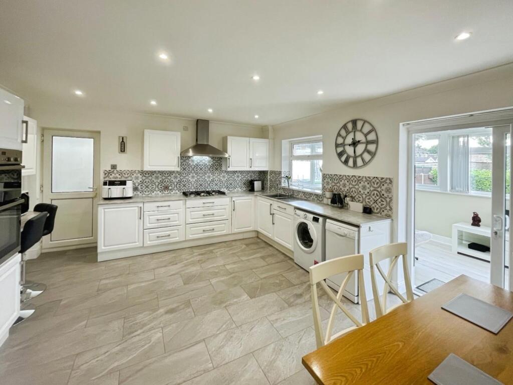 House in Brandon - View 3