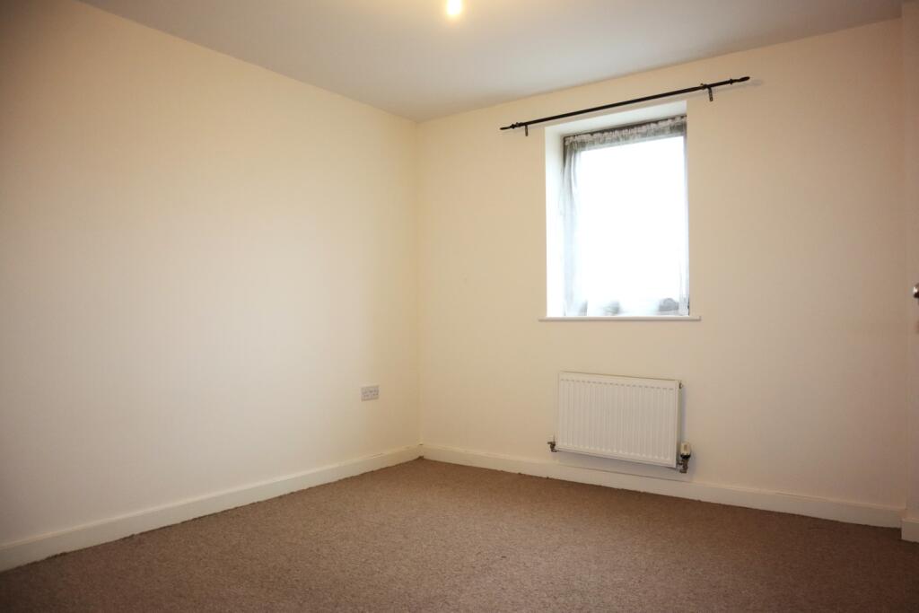 Apartment in Milton Keynes - View 2