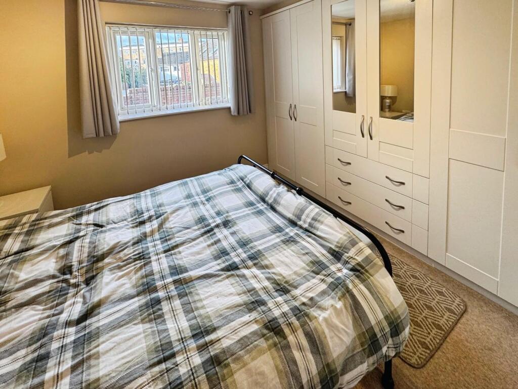 West End Court, Crompton Street, Warwick photo 5