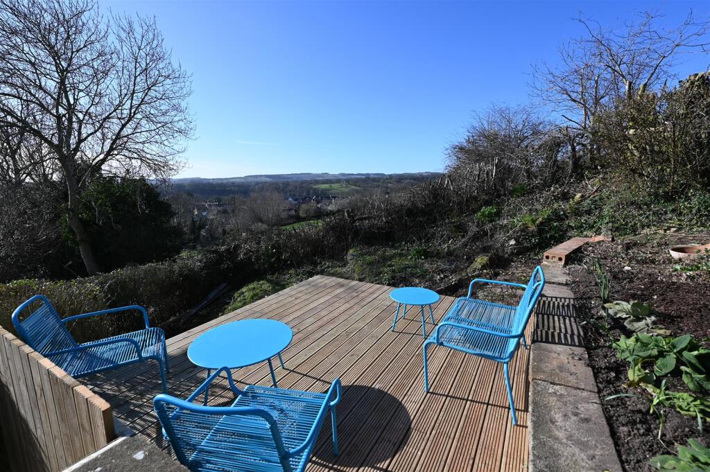 Main image of property: Bolton Avenue, Richmond