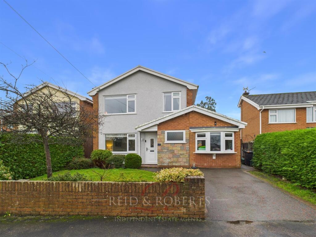 Main image of property: Sandy Grove, Mold