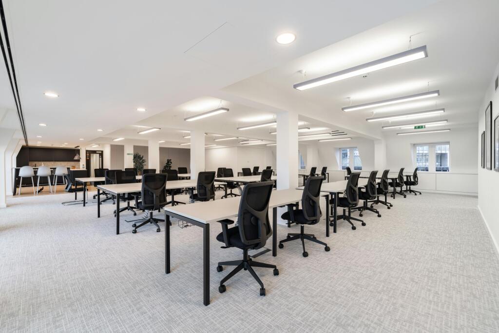 HiRes - 38 Threadneedle St-6.jpg