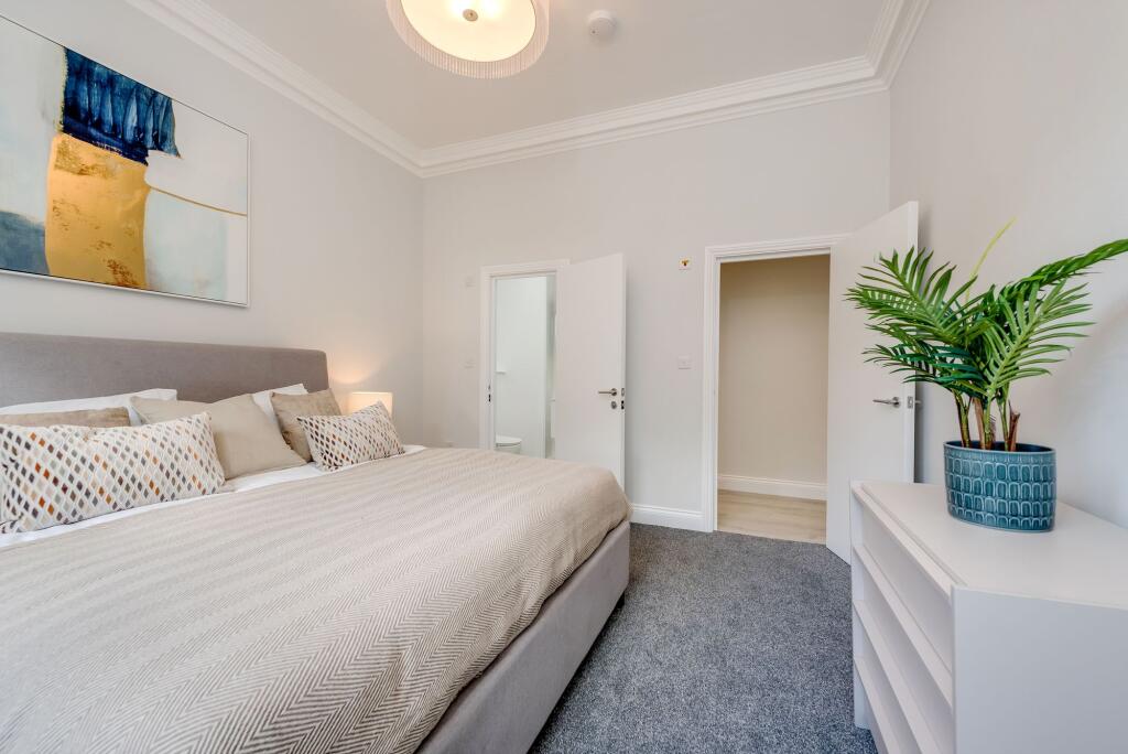 3 bedroom flat for rent