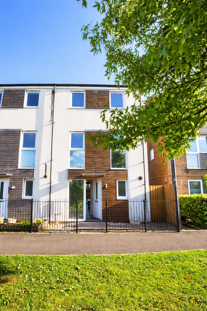 Main image of property: PATCHWAY, BS34