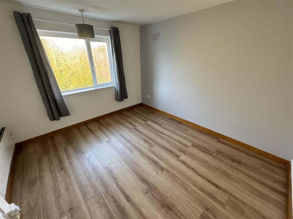 Apartment in Derby, California, Littleover - View 4