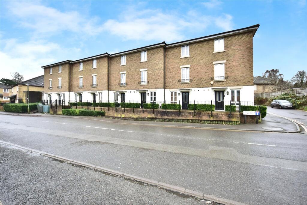 Main image of property: Bridgeside Mews, MAIDSTONE, Kent, ME15