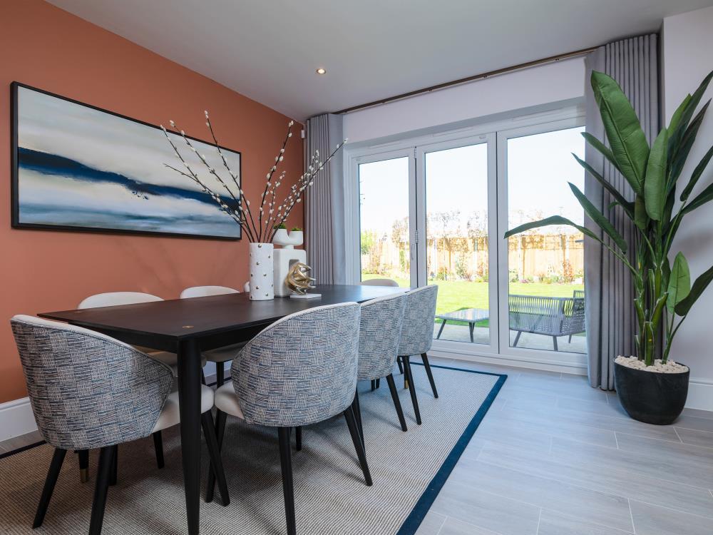 House in Worcester - View 5