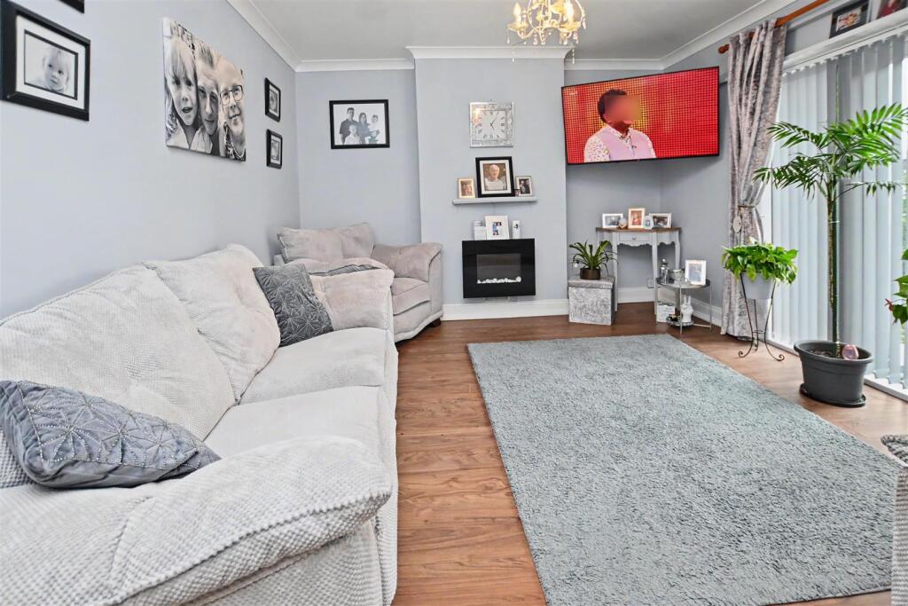 House in Southend-on-Sea - View 5