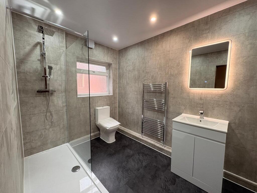 House in Manchester, Greater Manchester - View 5