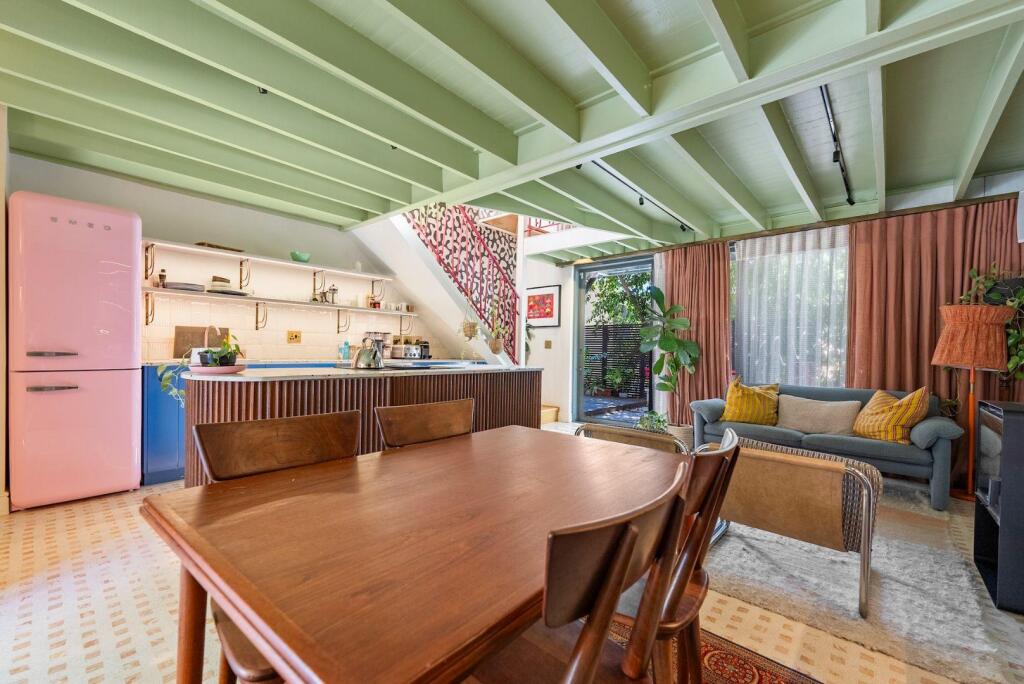 Main image of property: Western Cape, Cape Town, Cape Town