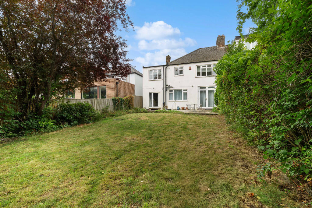Main image of property: 59 Robin Hood Lane, Kingston Vale, Kingston upon Thames, London