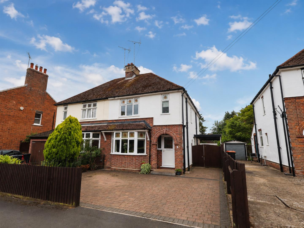 Main image of property: Rothschild Road, Leighton Buzzard