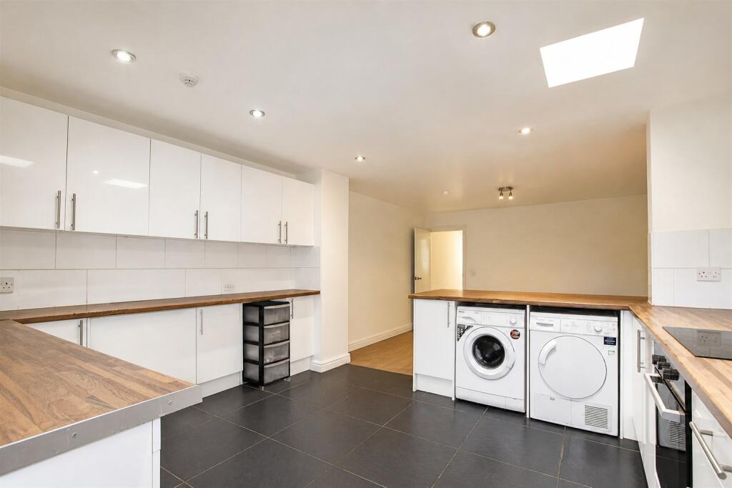 House in Birmingham, Bournbrook - View 2
