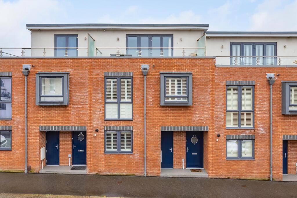 Main image of property: Mainstone Road, Hove