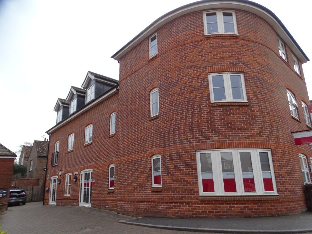 Additional image 11 of Burgundy House, 22 The Foresters, Harpenden, Hertfordshire, AL5