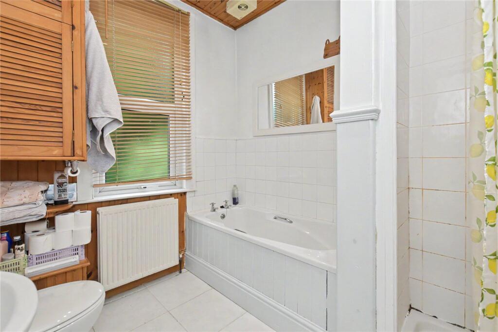 House in Leeds, Kirkstall - View 5