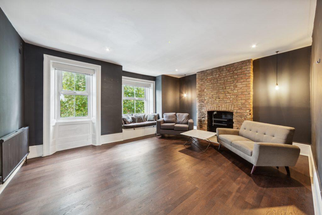 Main image of property: St John’s Hill, Clapham SW11