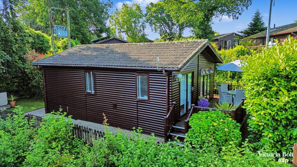 Main image of property: The Thatches, South Devon