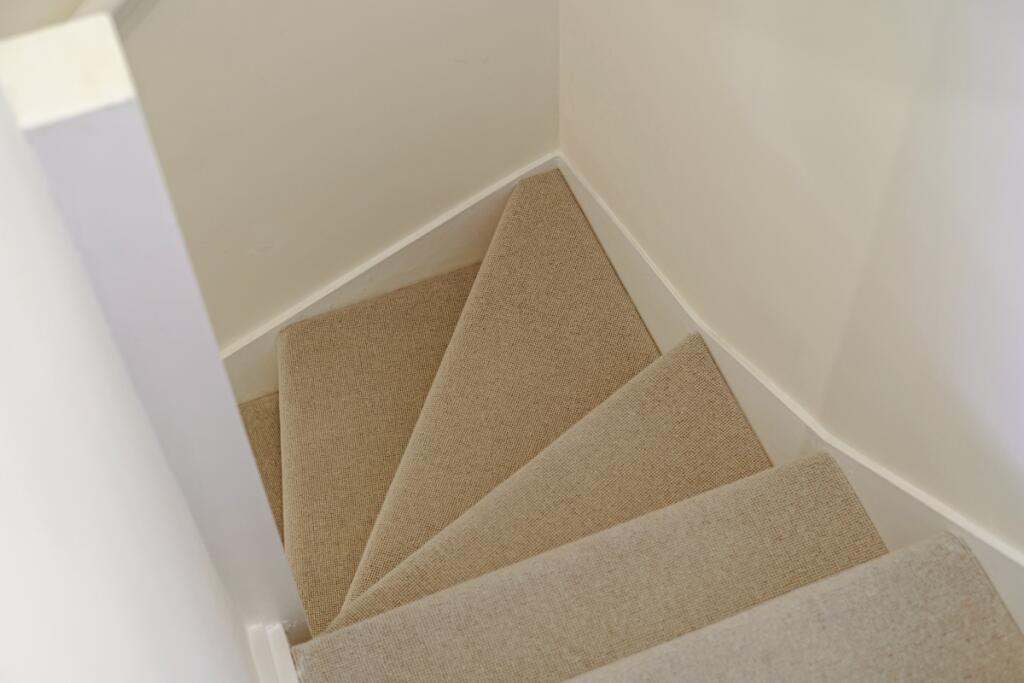 Apartment in Coventry - More
