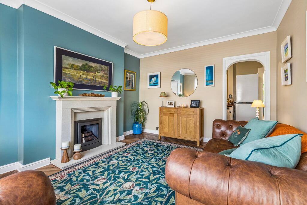 House in Glasgow, East Dunbartonshire - View 4
