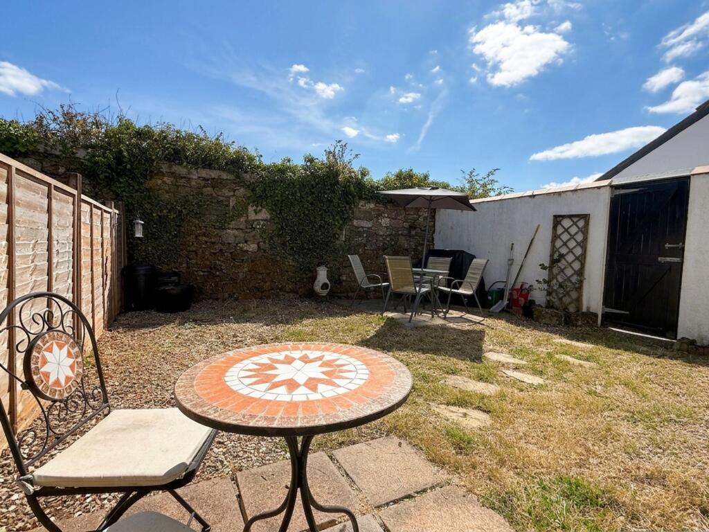 House in Penryn, Cornwall - View 3