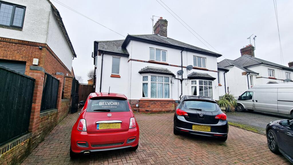 Main image of property: Bedford Road, Rushden, Northamptonshire