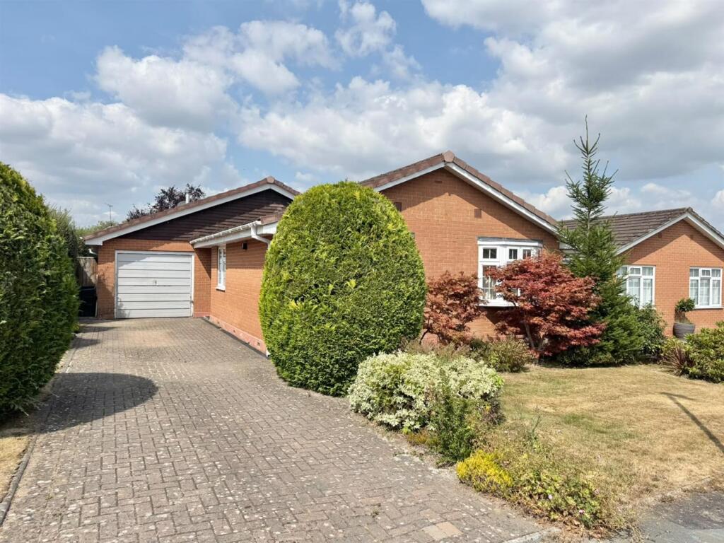 Main image of property: Rippon Close, Tiverton